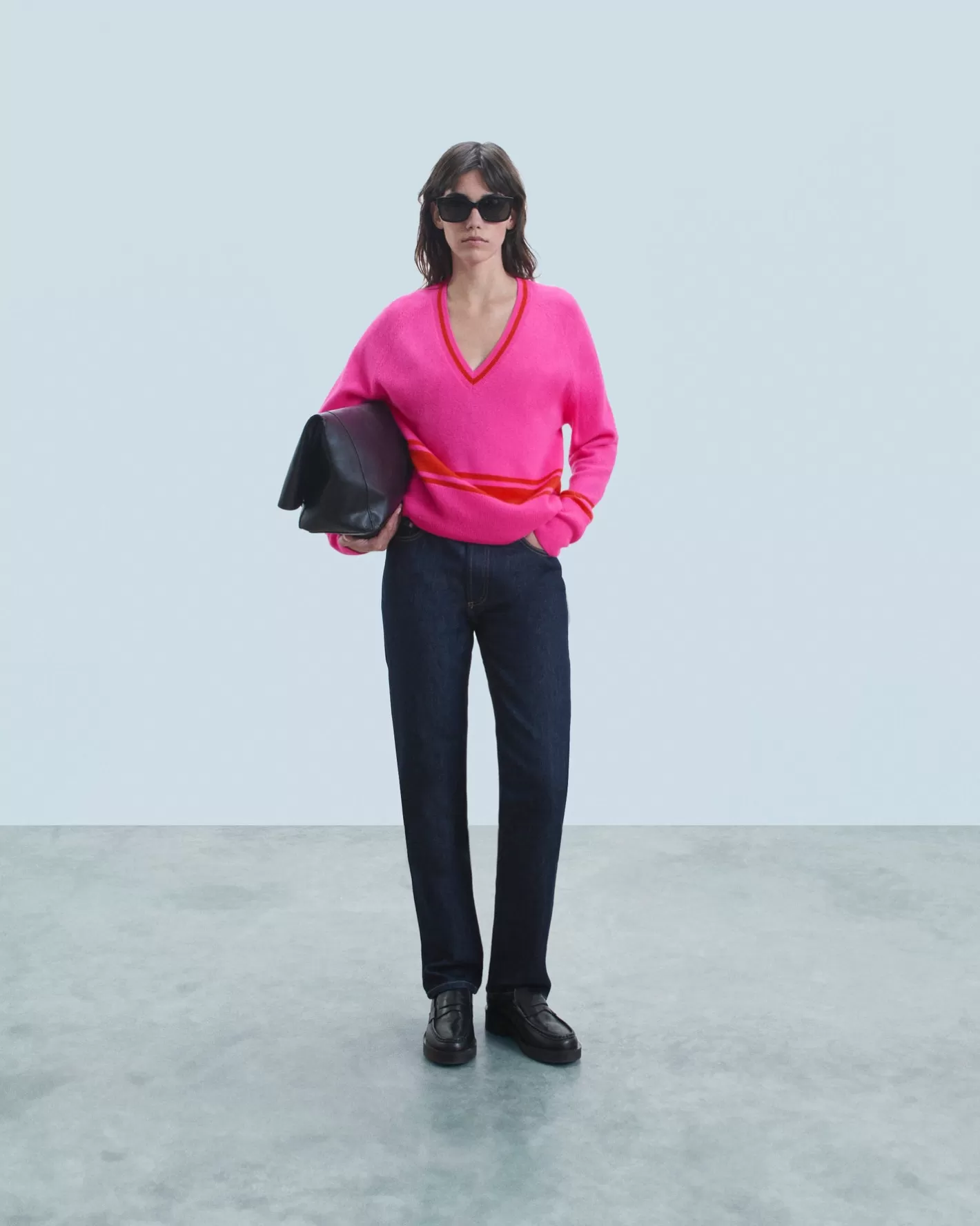 Maglione Scollo A V-FROM FUTURE Store