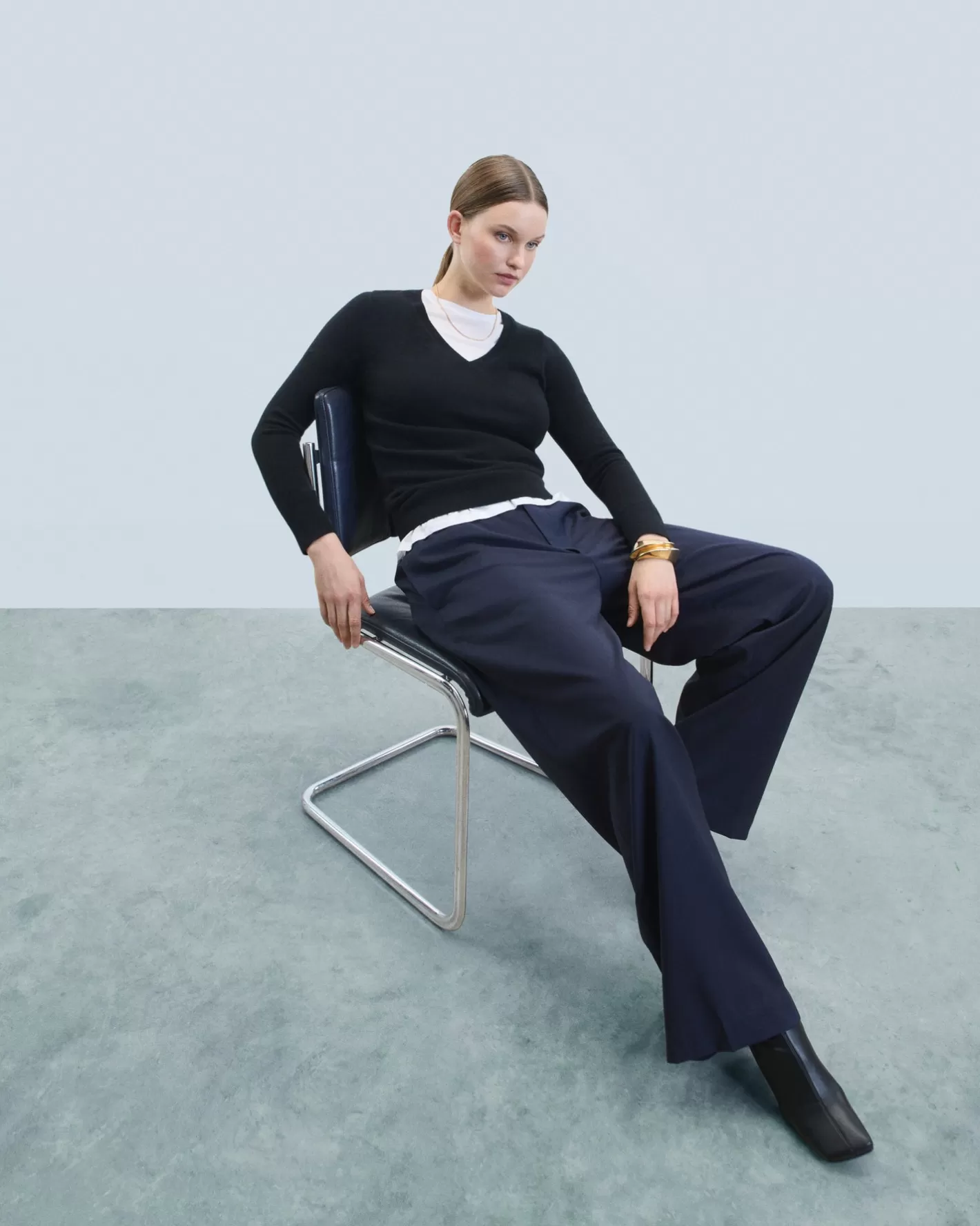 Pullover Scollo A V Basic-FROM FUTURE Hot