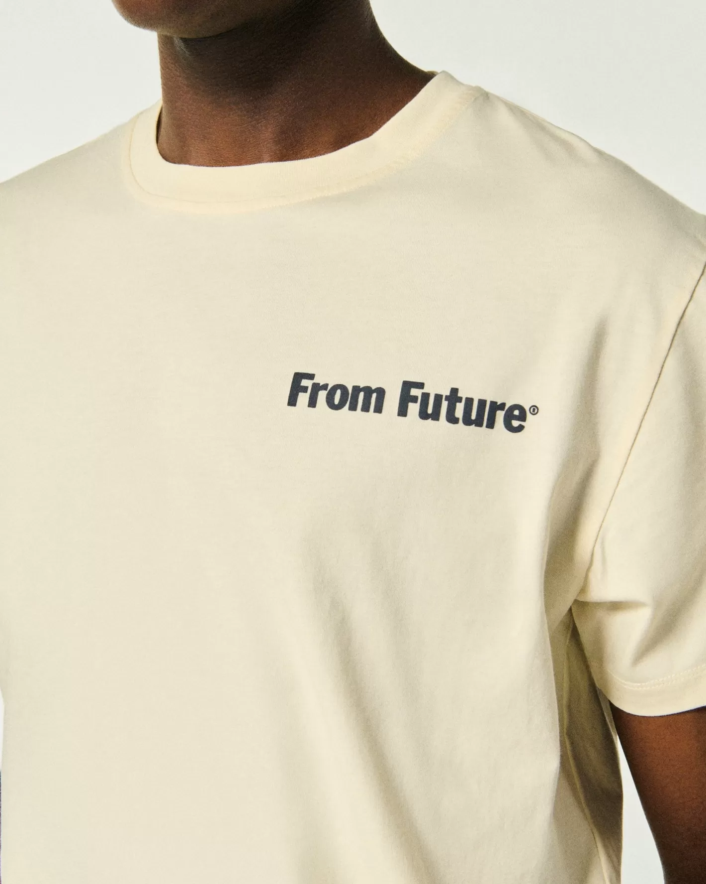 T-shirt Scollo Tondo -FROM FUTURE Best