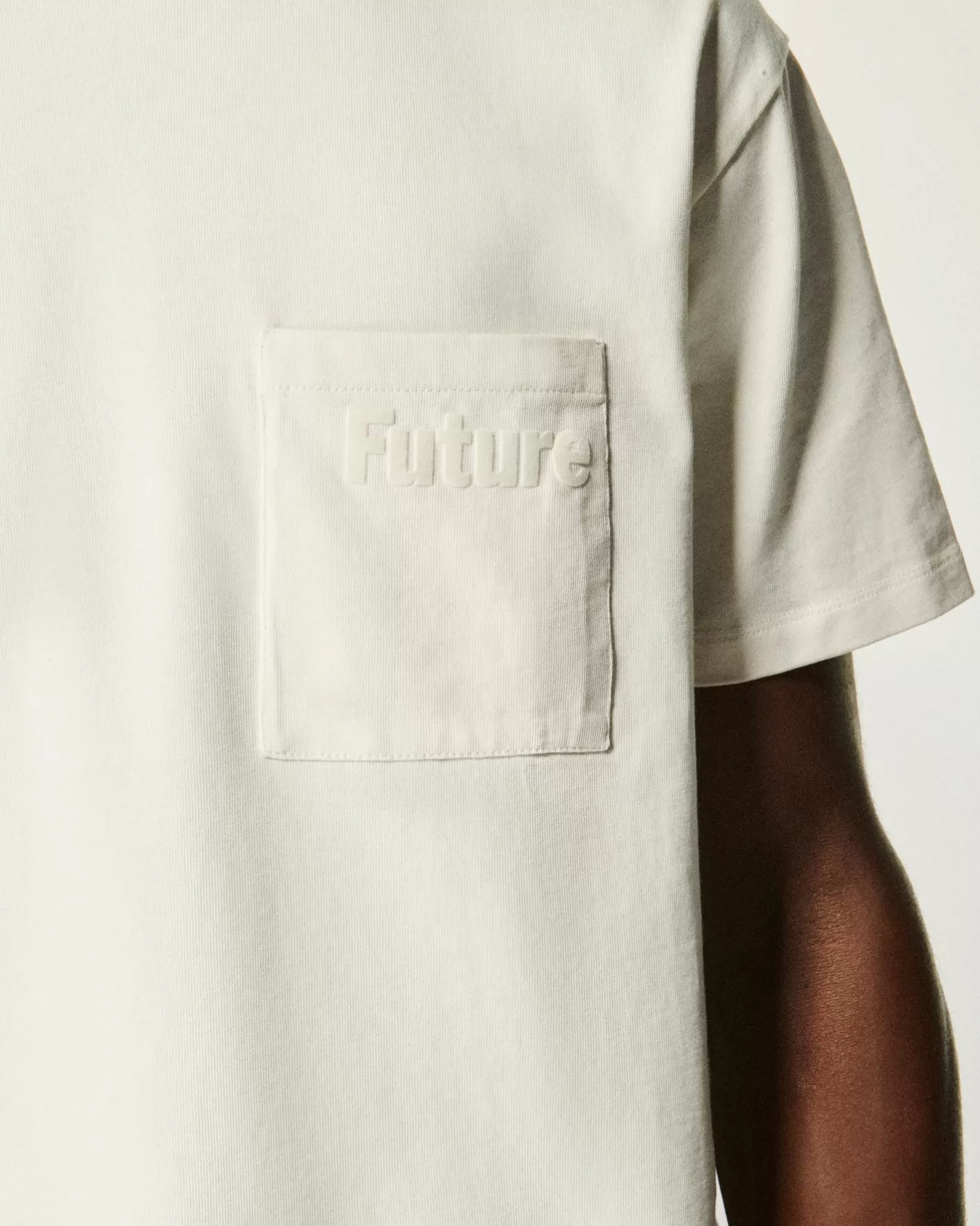 T-shirt Scollo Tondo Tasca-FROM FUTURE Flash Sale
